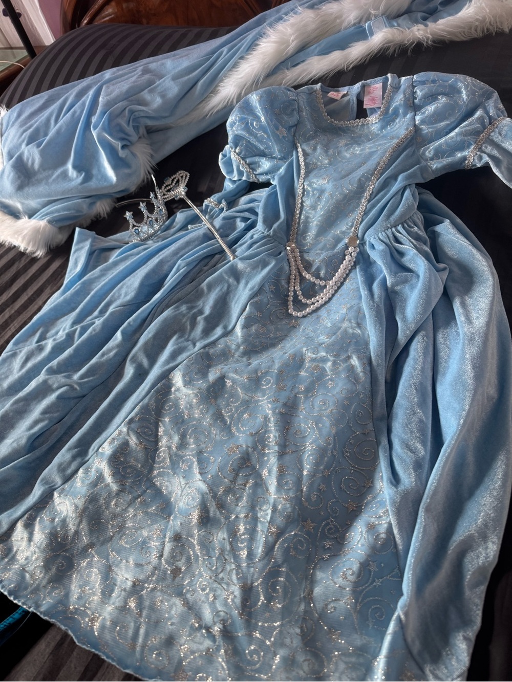 Blue Sparkle Princess Dress for Kids - Classic Fairy Tale Style